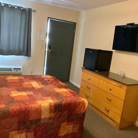 Nitey Nite Motel South Windsor Екстериор снимка