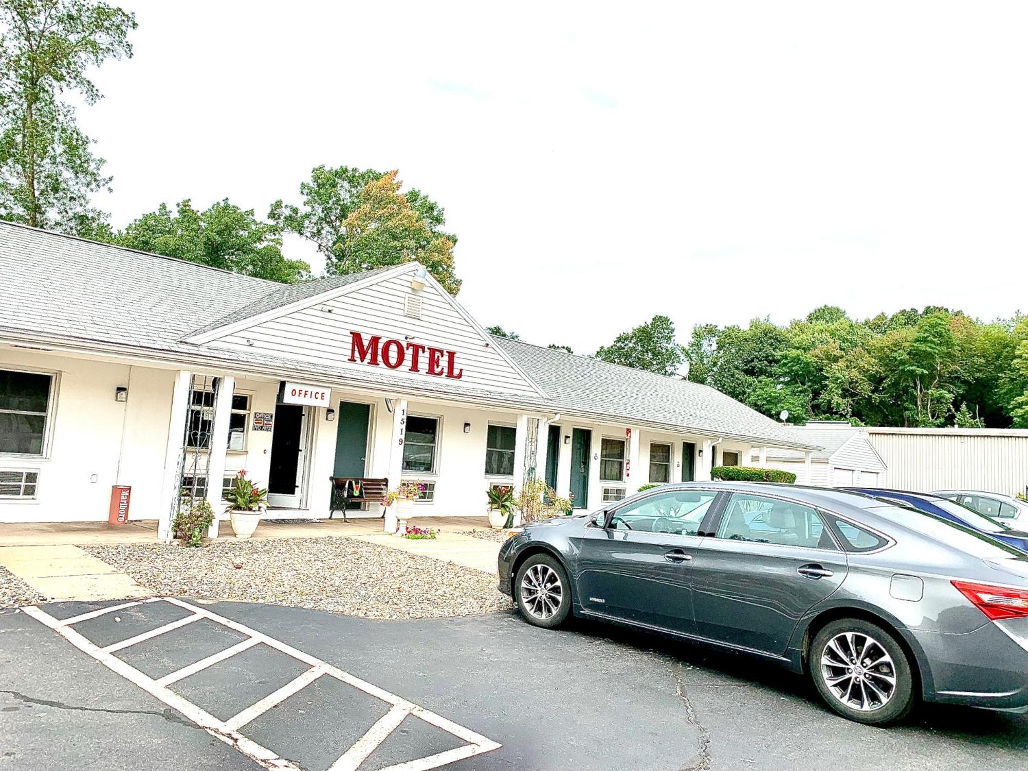 Nitey Nite Motel South Windsor Екстериор снимка